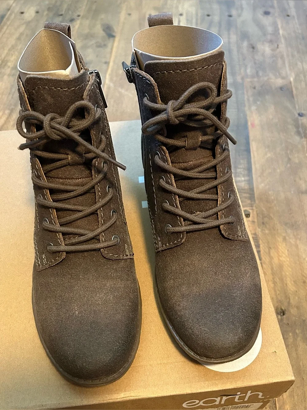 New Earth Leather Lace-Up Ankle Boots Janel Medium Brown Size Womens Size 7 M